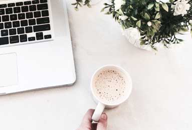 圈子不同别硬融，库追汤赛后叙旧波杰想加入，尬聊几句后悻悻离开